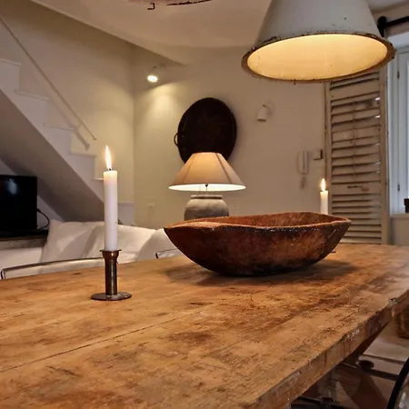 Casa Miele Historic Spacious House In Central Location Апартаменты